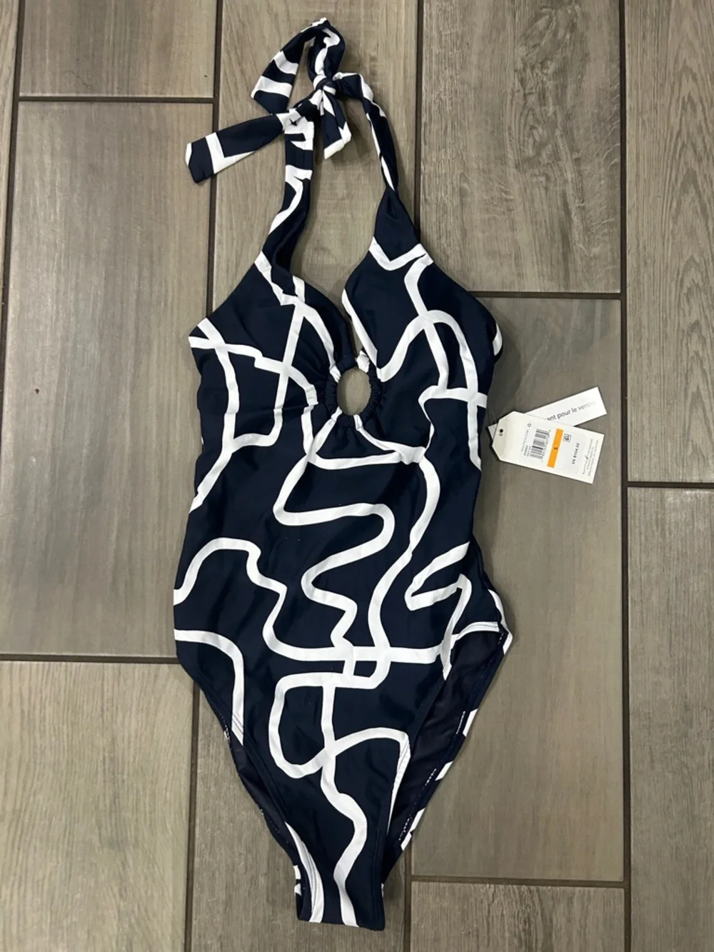 Nautica Women's One Piece Swimsuit – Tummy Control, Ring Front, Removable Cups - Picture 5 of 7